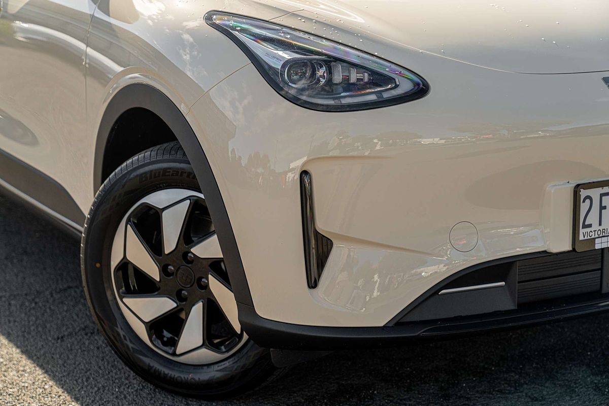 2026 Geely EX2 Inspire E22H