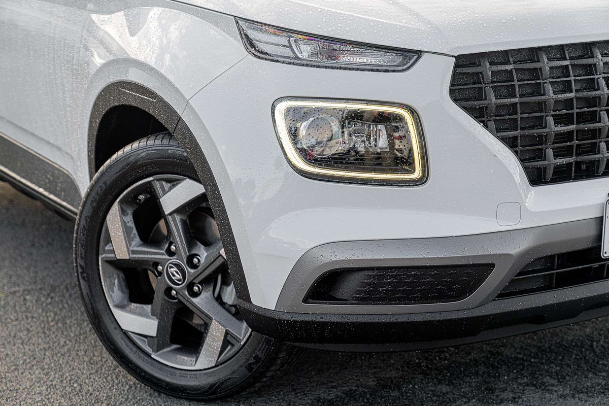 2024 Hyundai Venue Active QX.V5