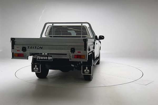 2024 Mitsubishi Triton GLX MR 4X4 thumb-1