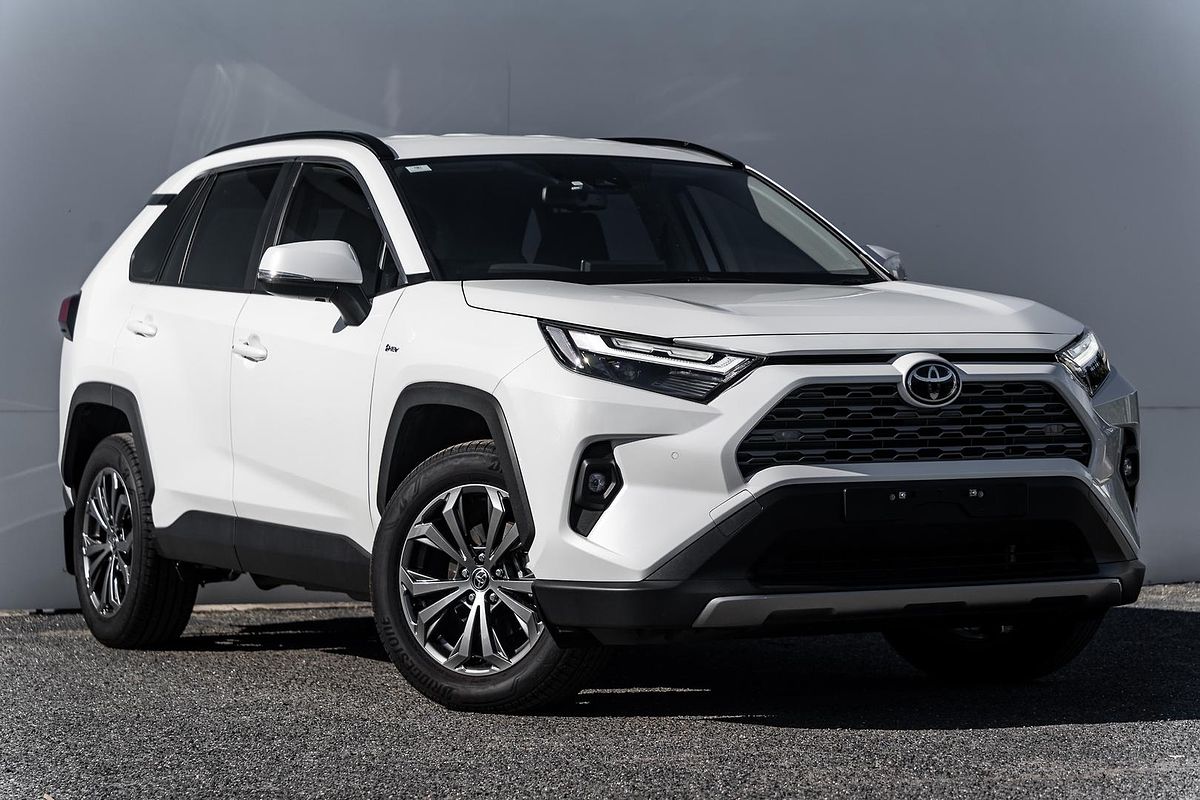 2025 Toyota RAV4 GXL AXAH52R