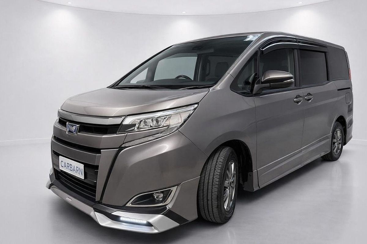 2020 Toyota Noah Hybrid X ZWR80G