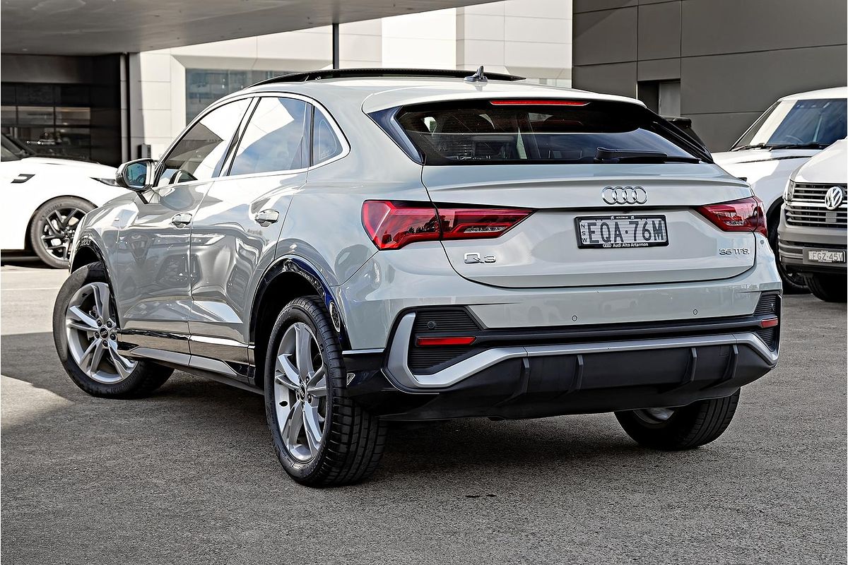 2021 Audi Q3 35 TFSI S line F3