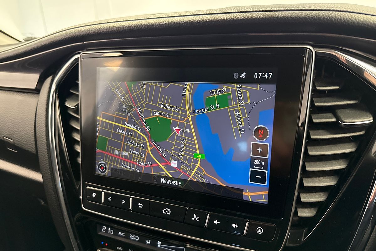 2022 Isuzu MU-X LS-T