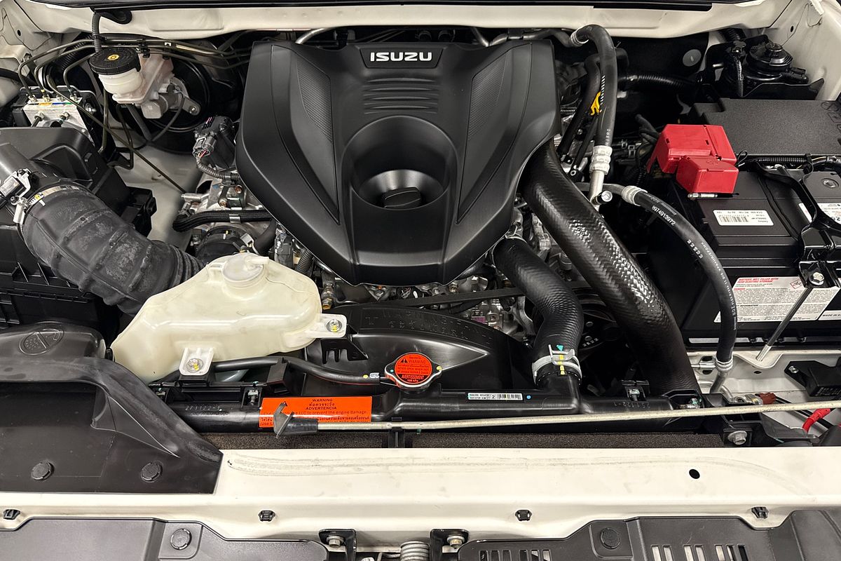 2022 Isuzu MU-X LS-T
