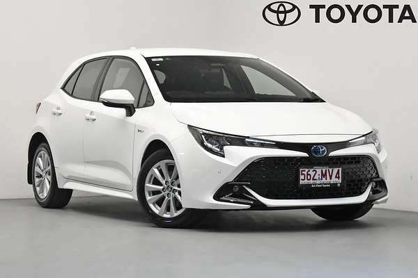2025 Toyota Corolla SX Hybrid ZWE219R