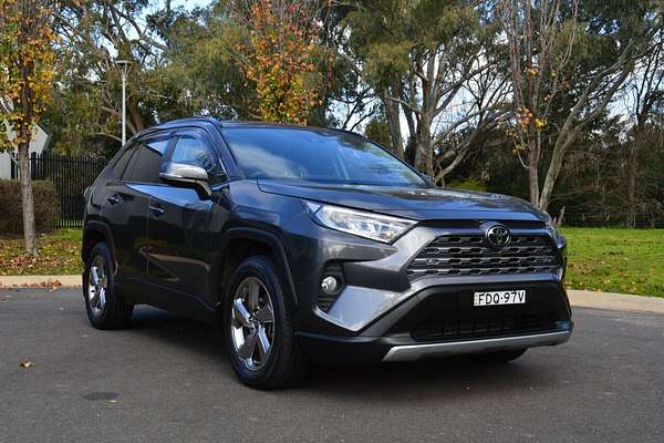 2020 Toyota RAV4 GXL MXAA52R
