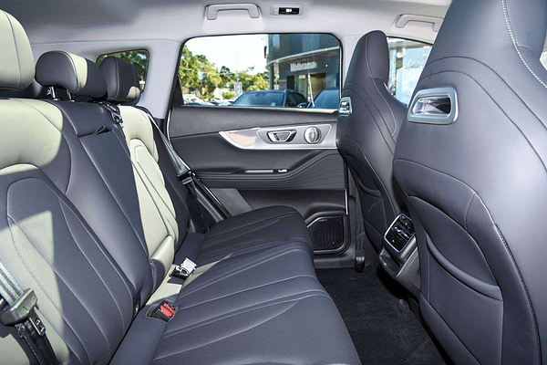 2026 Chery Tiggo 7 Super Hybrid Ultimate T32 thumb-8