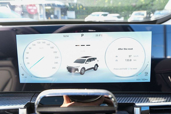2026 Chery Tiggo 7 Super Hybrid Ultimate T32 thumb-11