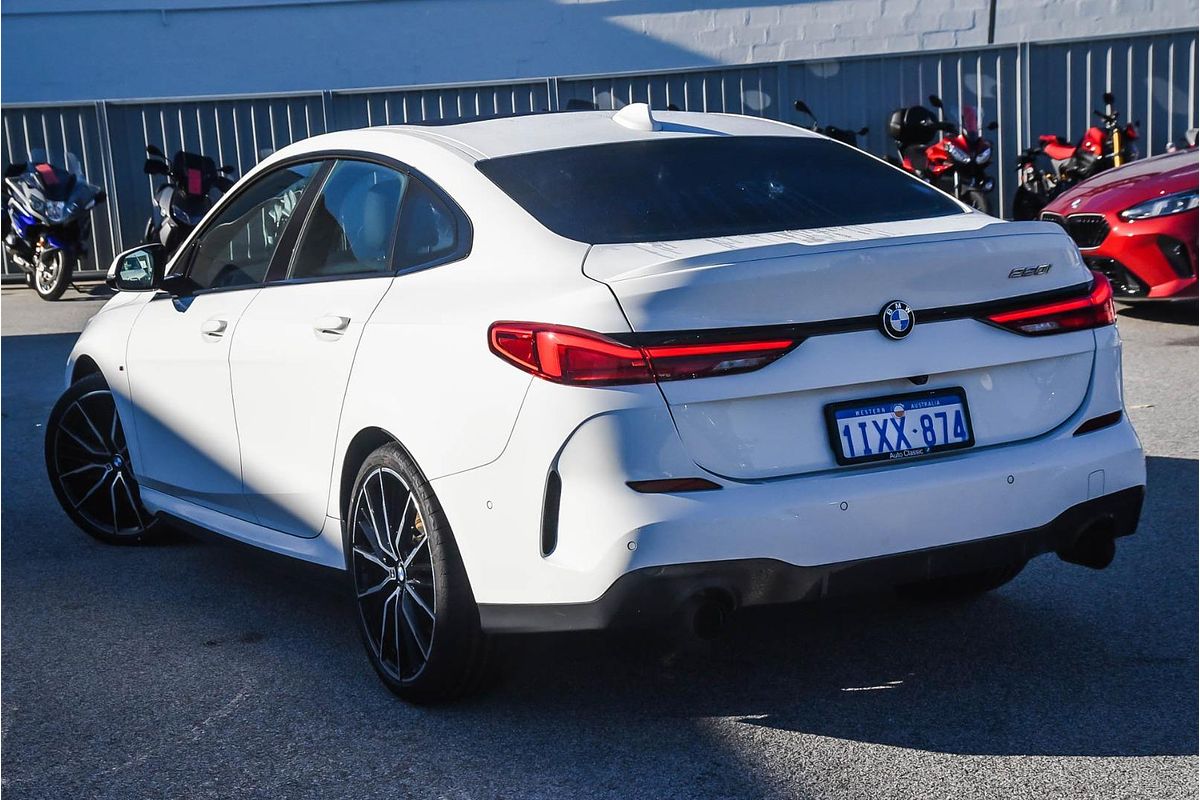 2021 BMW 2 Series 220i M Sport F44