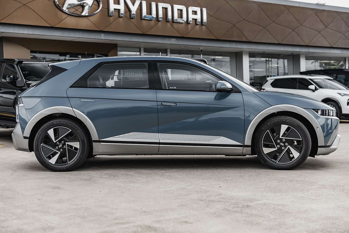 2025 Hyundai IONIQ 5 NE.V5