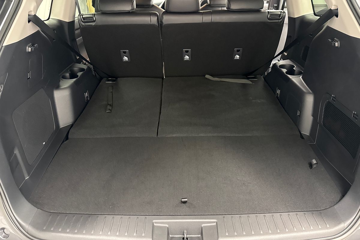 2024 Toyota Kluger Grande AXUH78R