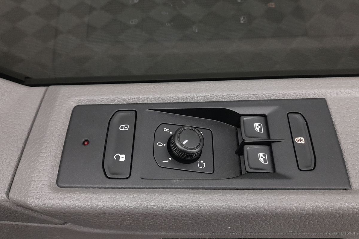 2021 Volkswagen Transporter TDI340 T6.1 SWB