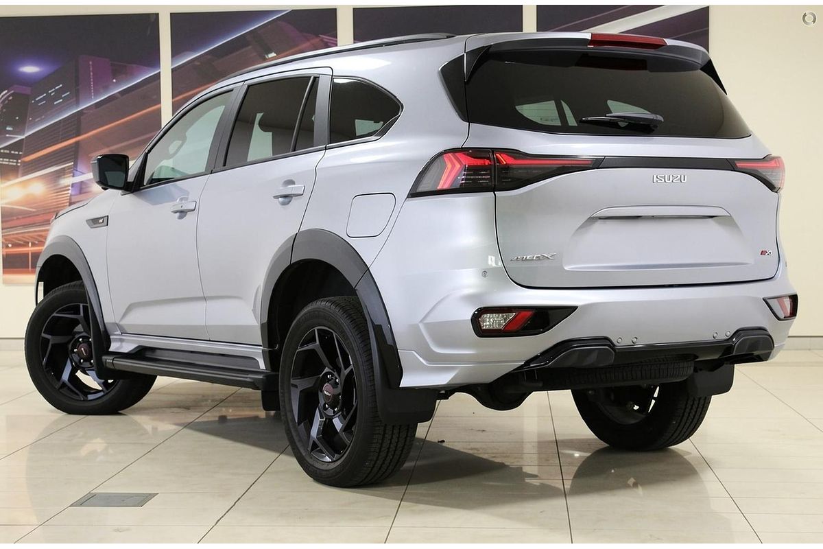 2026 Isuzu MU-X X-TERRAIN image 3