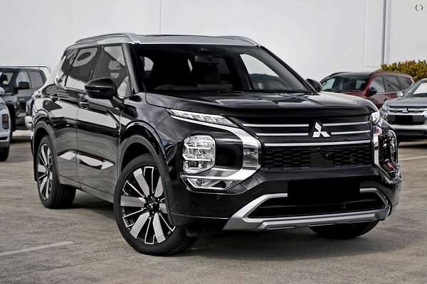 2026 Mitsubishi Outlander Exceed Tourer ZM