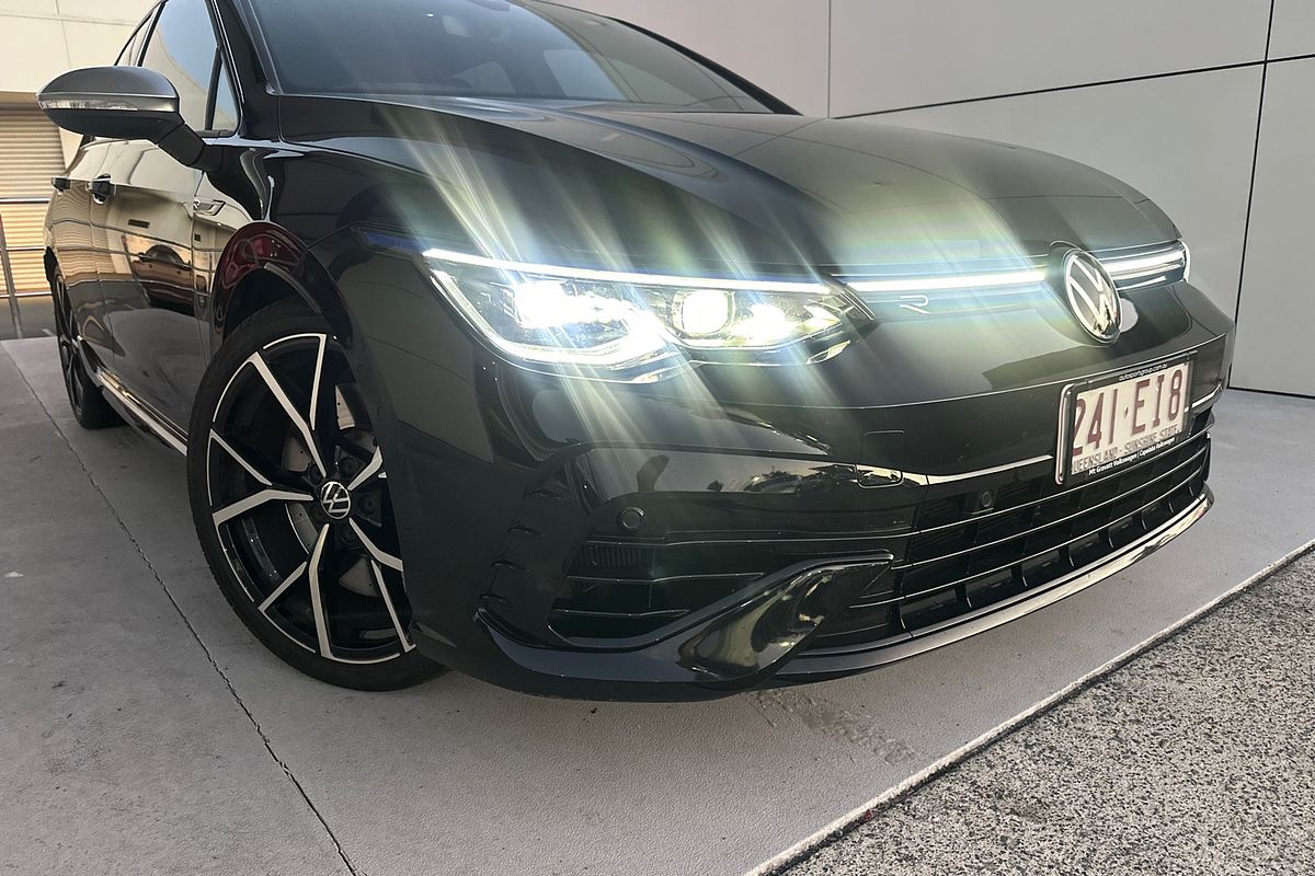 2022 Volkswagen Golf R 8