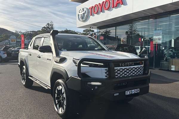 2026 Toyota Hilux SR5 48V GUN227R 4X4
