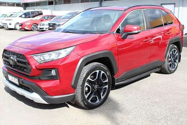 2019 Toyota RAV4 Edge AXAA54R