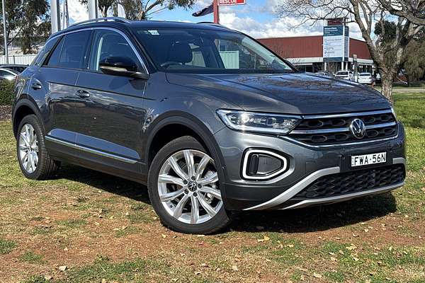 2025 Volkswagen T-Roc 110TSI Style D11