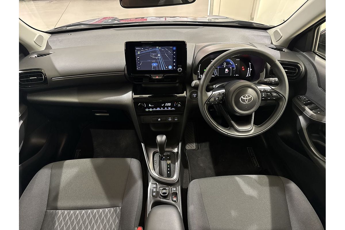 2025 Toyota Yaris Cross GX MXPJ15R
