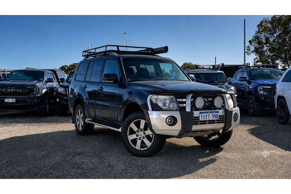 2008 Mitsubishi Pajero 25th Anniversary NS