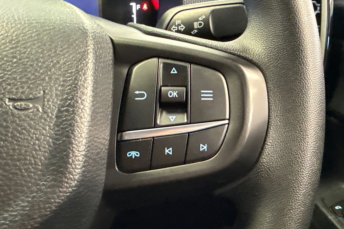 2024 Ford Everest Ambiente 2.0L