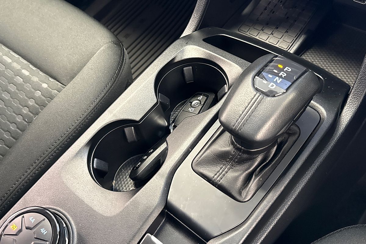2024 Ford Everest Ambiente 2.0L