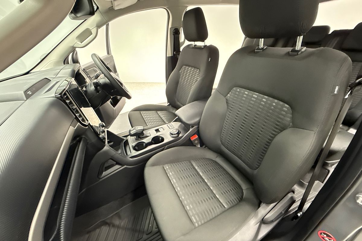 2024 Ford Everest Ambiente 2.0L