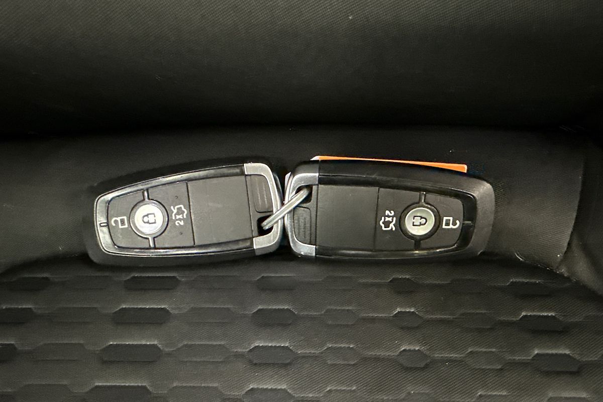 2024 Ford Everest Ambiente 2.0L