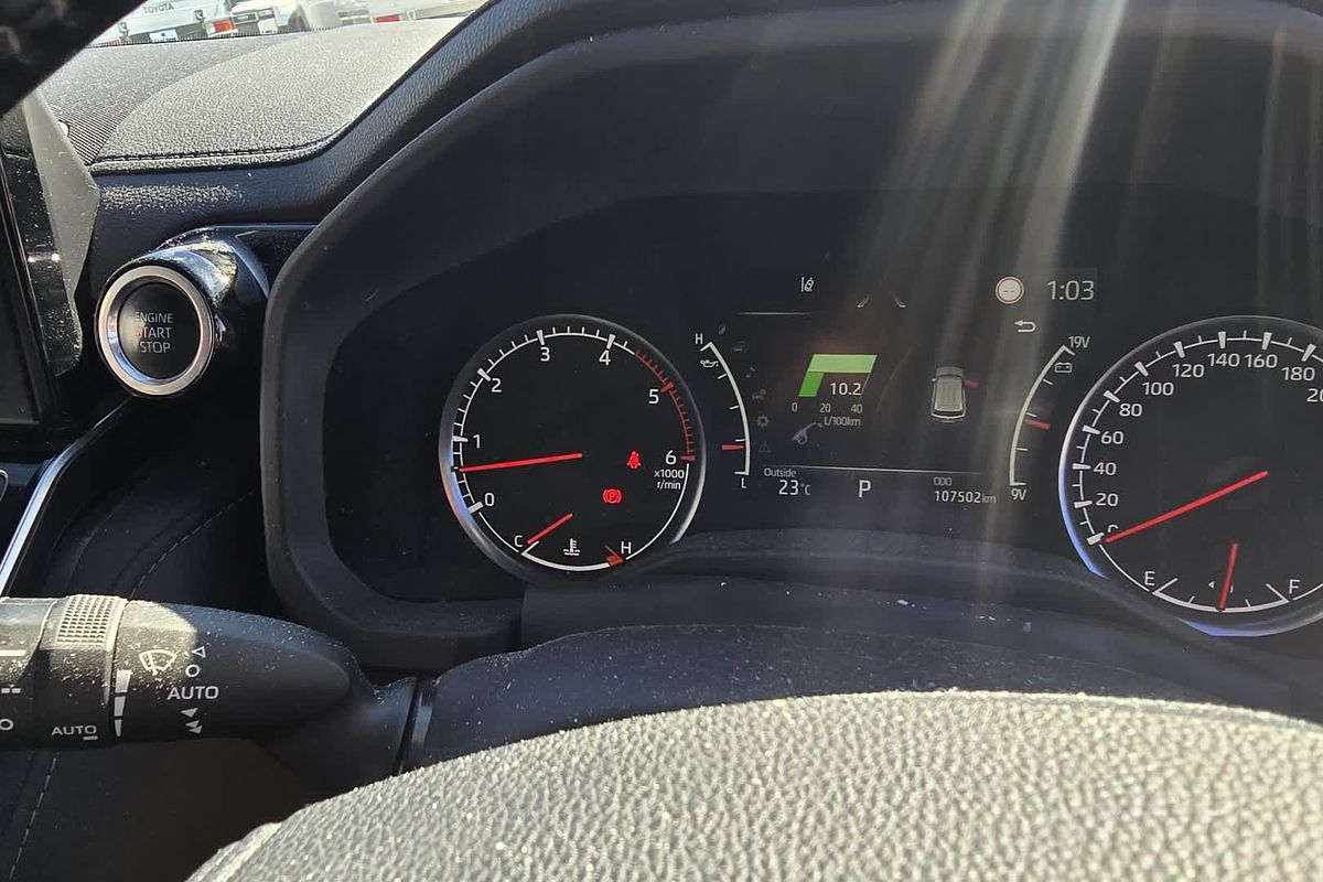 2022 Toyota Landcruiser Sahara FJA300R