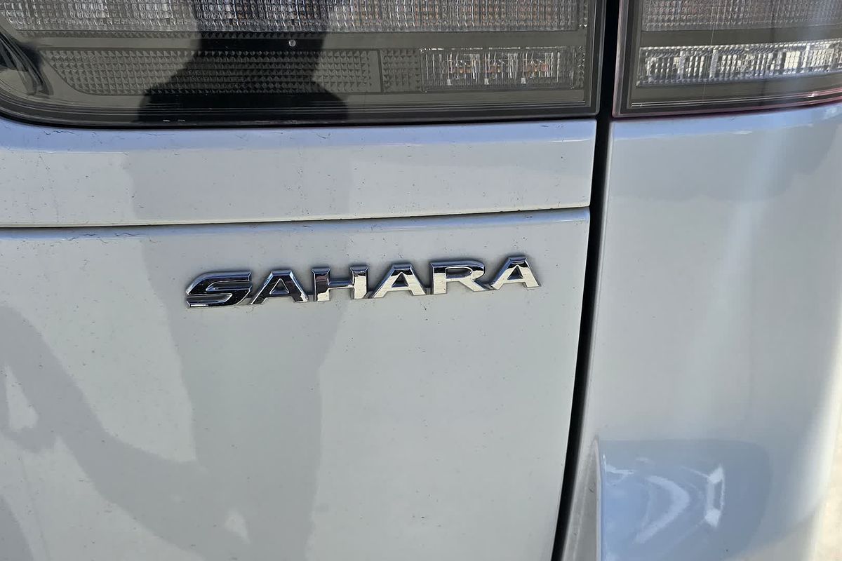 2022 Toyota Landcruiser Sahara FJA300R