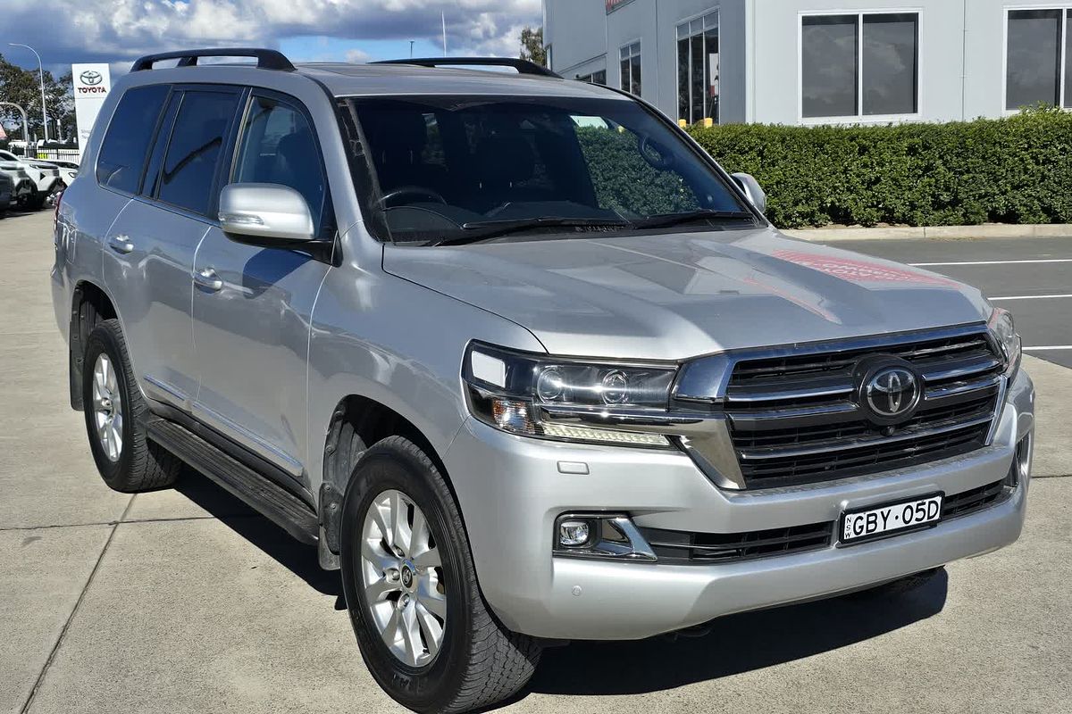2021 Toyota Landcruiser Sahara VDJ200R