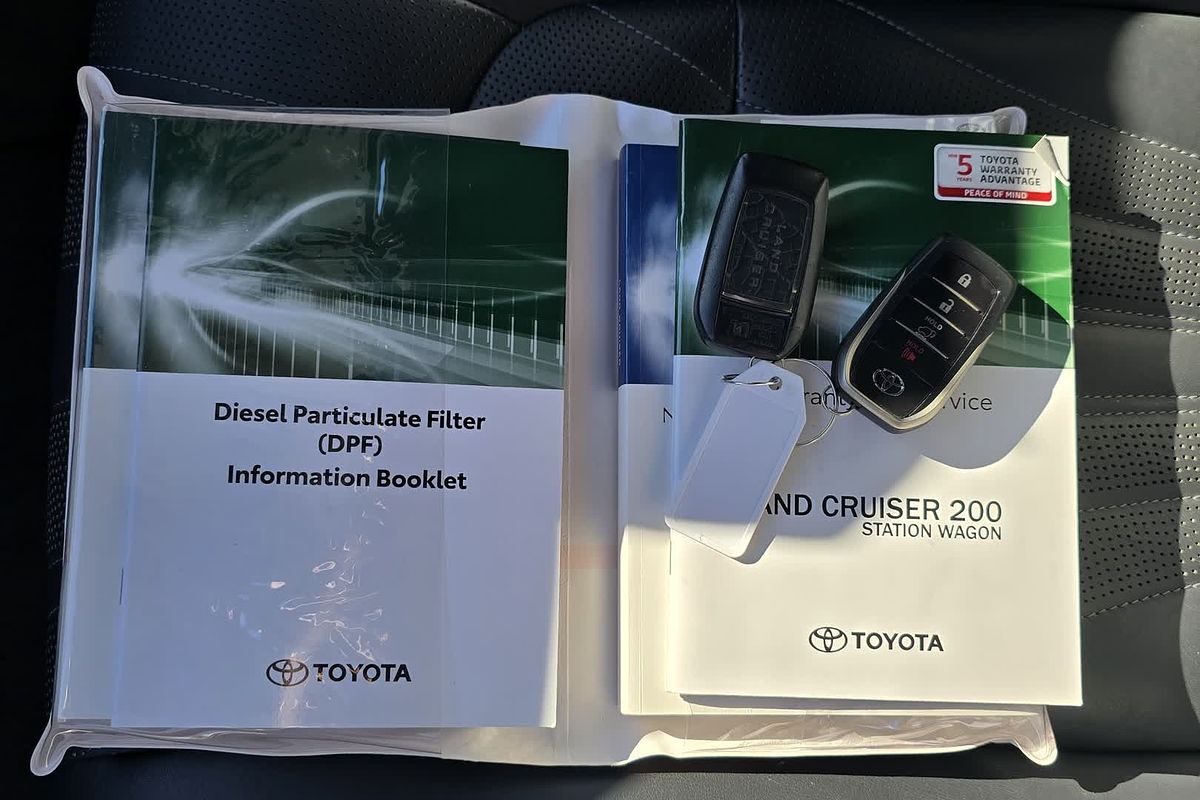 2021 Toyota Landcruiser Sahara VDJ200R