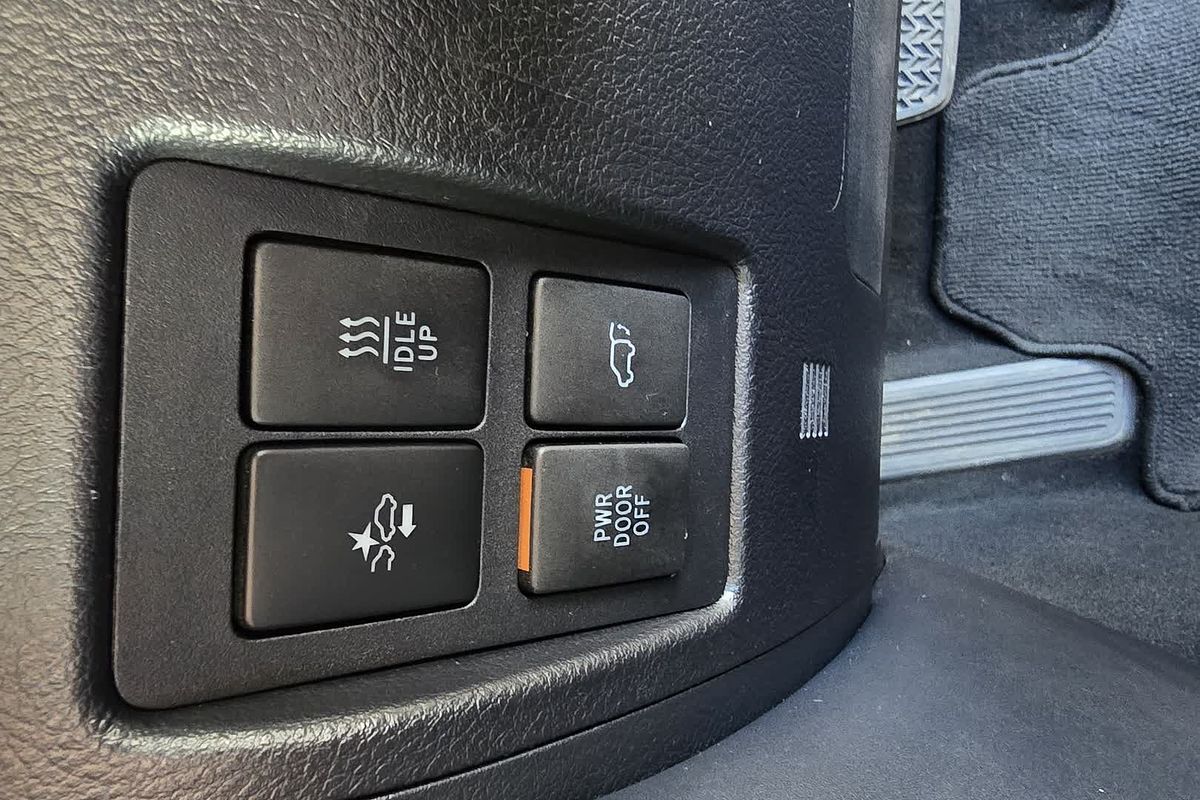 2021 Toyota Landcruiser Sahara VDJ200R
