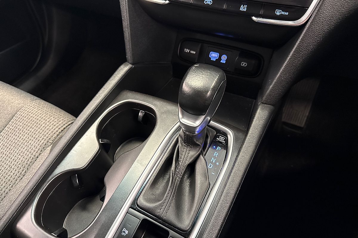 2019 Hyundai Santa Fe Active TM.2