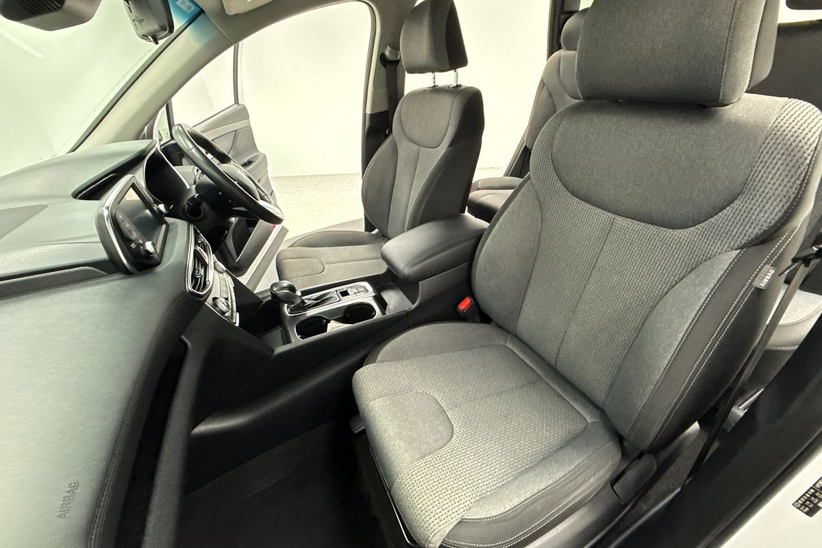 2019 Hyundai Santa Fe Active TM.2