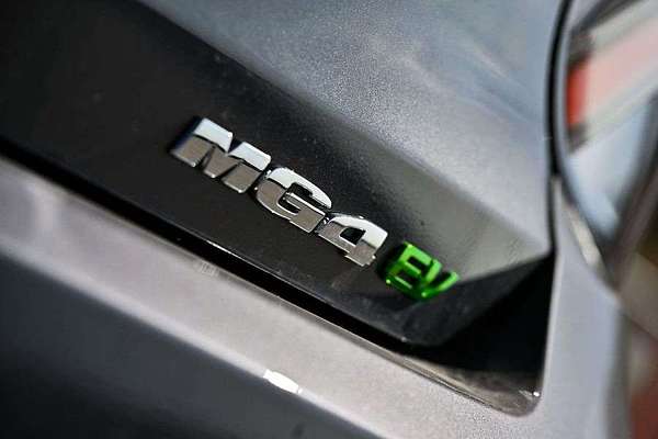 2026 MG MG4 EV Urban Essence 43 AH4E thumb-8