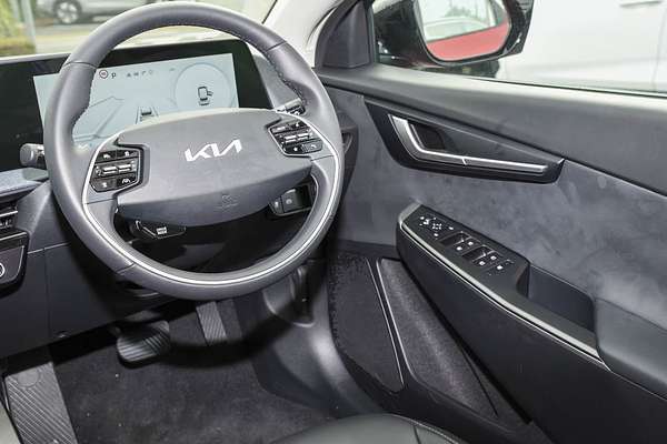 2024 Kia EV6 Air CV thumb-18