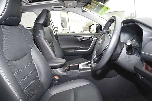 2022 Toyota RAV4 Cruiser AXAH54R thumb-9