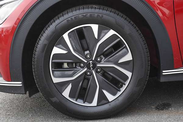 2024 Kia EV6 Air CV thumb-3
