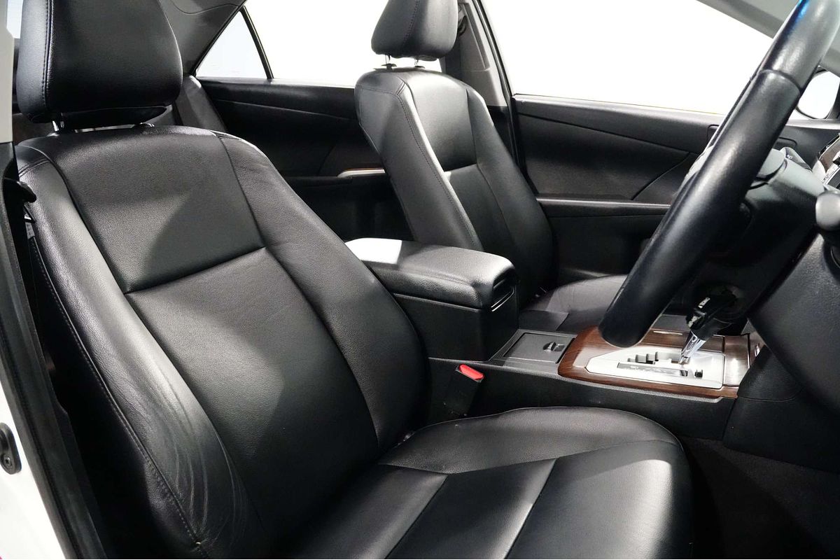 2013 Toyota Aurion Presara GSV50R