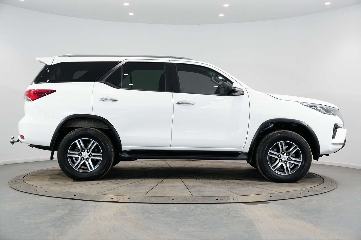 2023 Toyota Fortuner GXL GUN156R