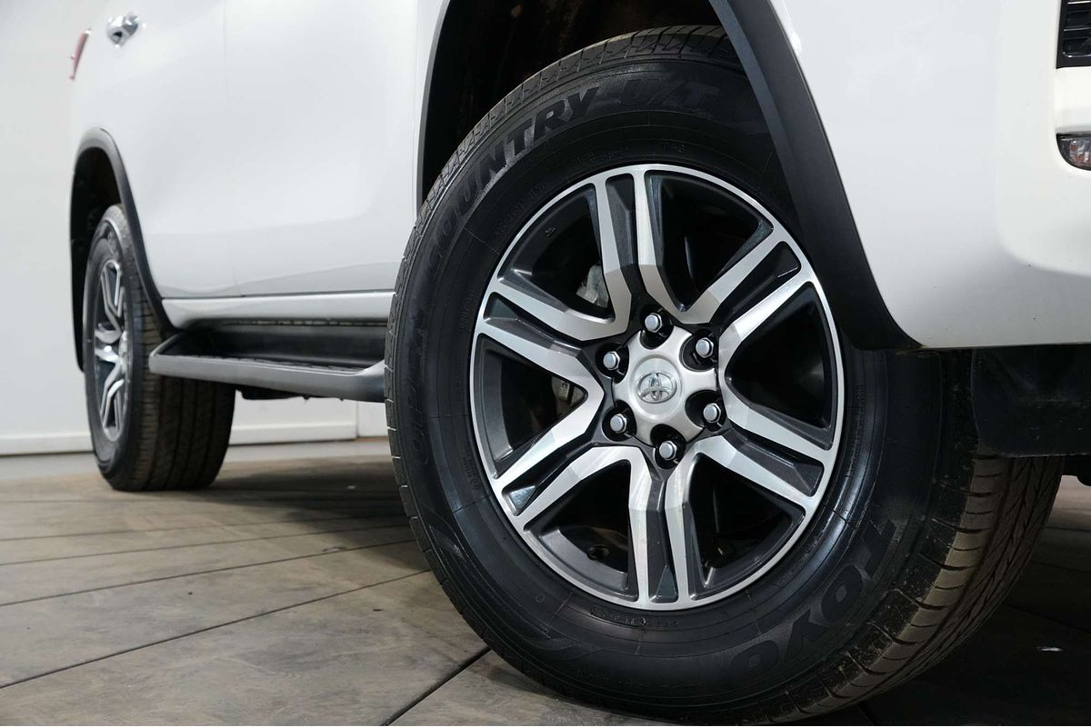 2023 Toyota Fortuner GXL GUN156R