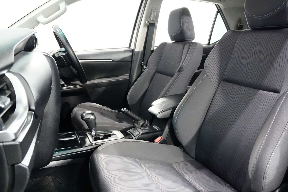 2023 Toyota Fortuner GXL GUN156R