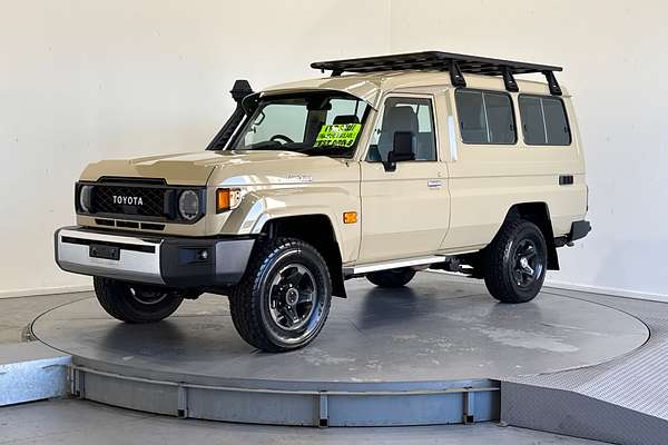 2024 Toyota Landcruiser GXL Troopcarrier VDJL78R