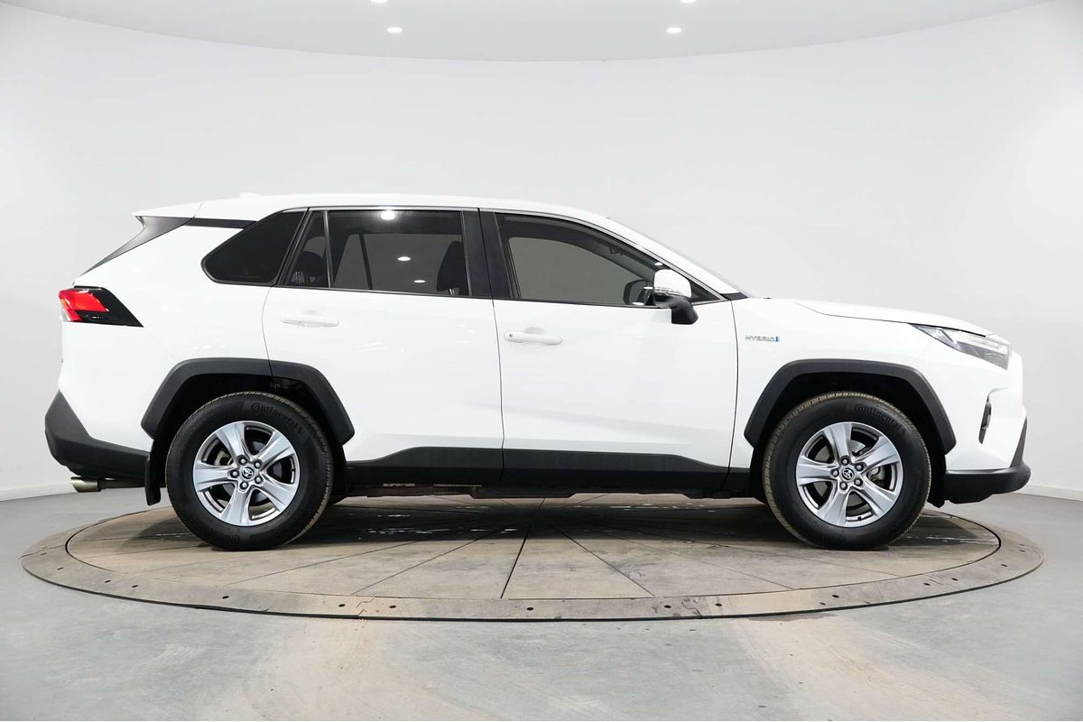 2022 Toyota RAV4 GX AXAH54R