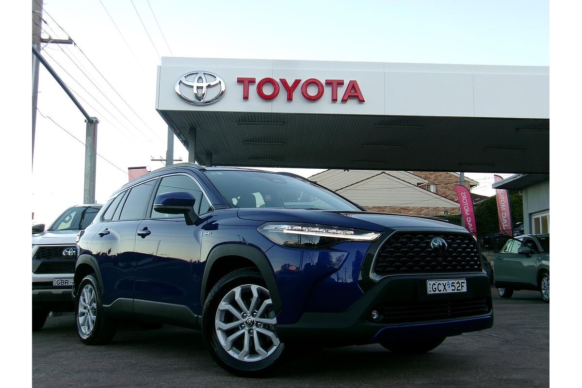 2024 Toyota Corolla Cross GXL MXGH10R