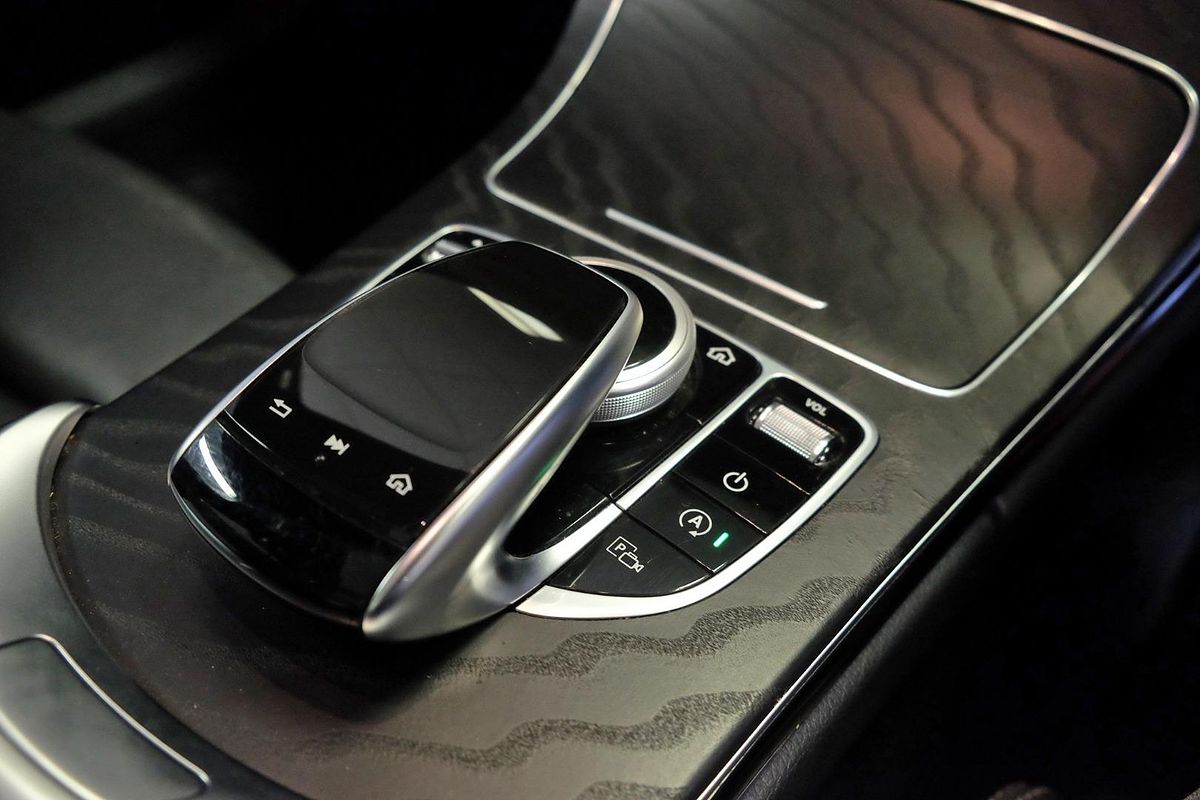 2019 Mercedes-Benz C-Class C43 AMG W205 image 11