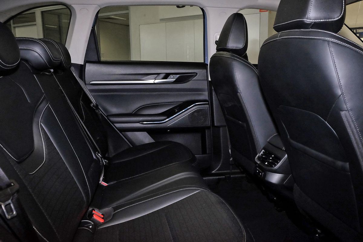 2023 GWM Haval H6 Ultra Hybrid B01 image 10
