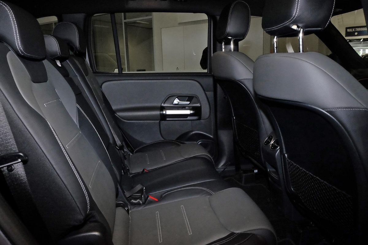 2023 Mercedes-Benz GLB-Class GLB35 AMG X247 image 10
