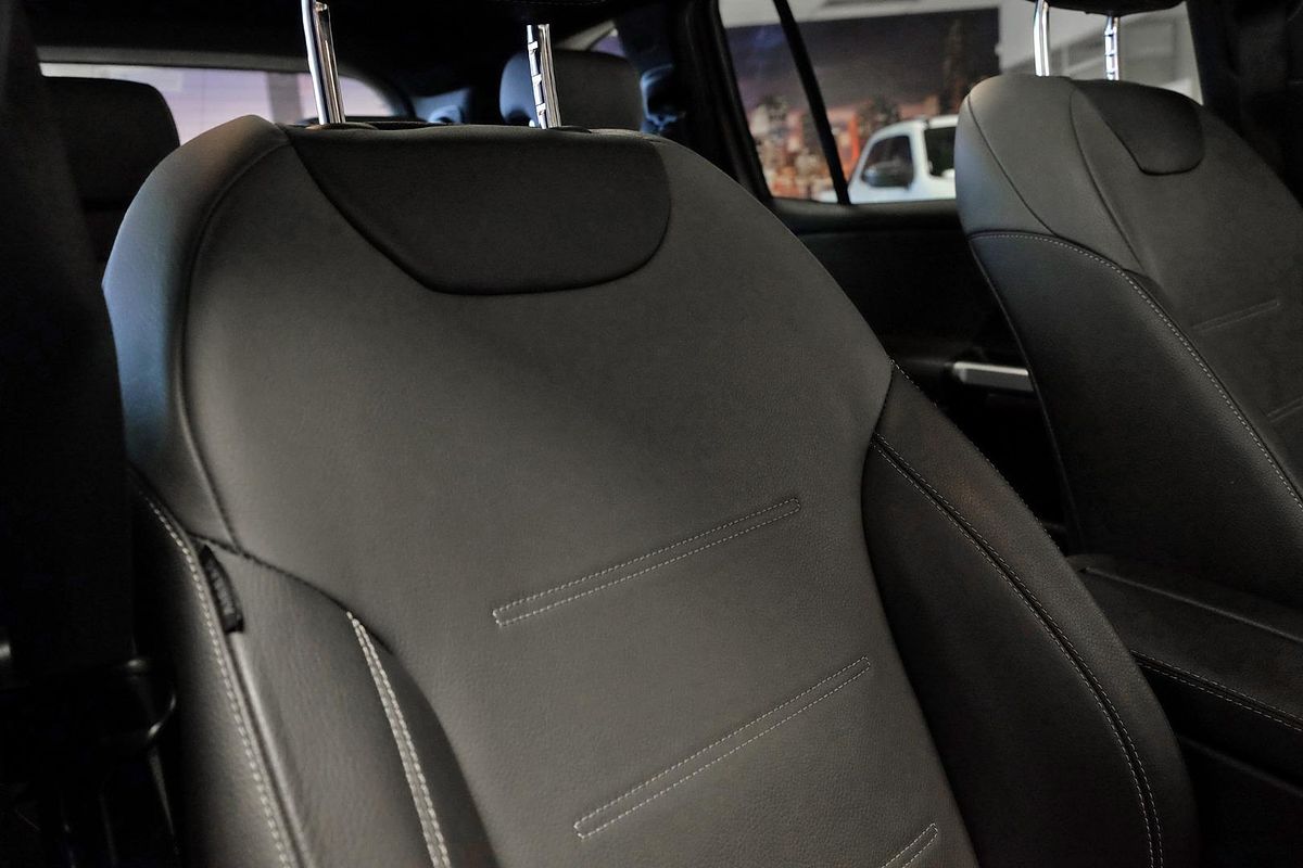 2023 Mercedes-Benz GLB-Class GLB35 AMG X247 image 17